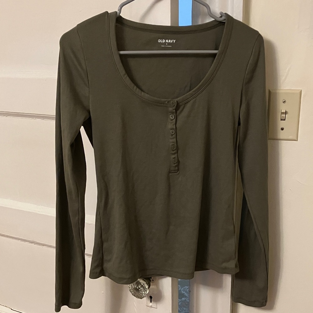 Old Navy shirt, medium